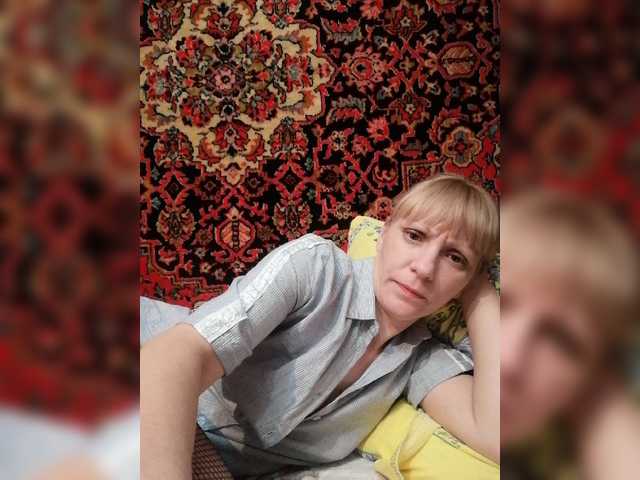 Емитувани слики од екранот Zlykaa