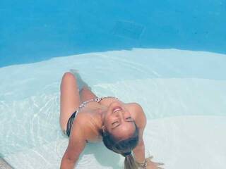 Еротски видео разговор ZoeBarinova