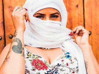 Еротски видео разговор zully-arabb