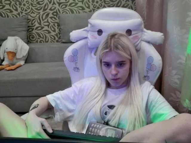 Емитувани слики од екранот zxcjenny